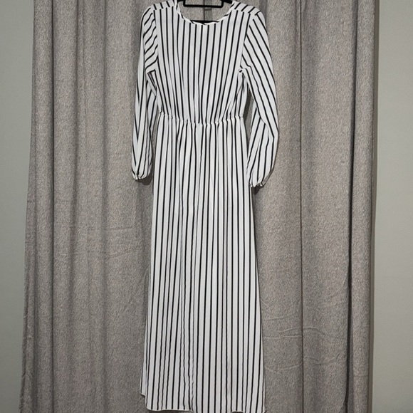 Women’s Striped V-neck Long Sleeve Split Romper Dresss - Picture 2 of 6